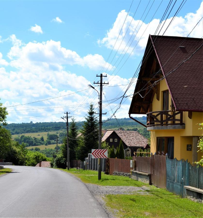 Rozsi Mama Villa Sovata Buitenkant foto